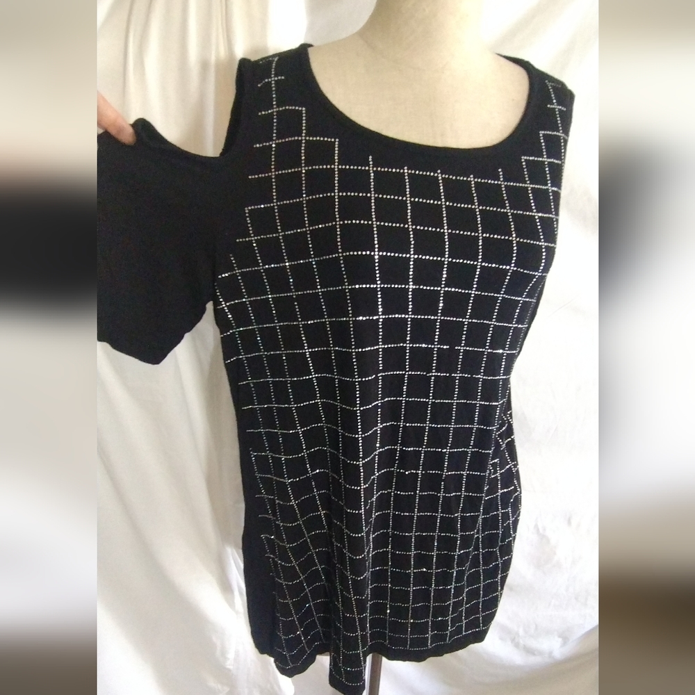 Belldini side-sleeved black top, silver & diamond bling pattern, XL, round neck